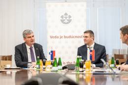 SAV a Slovinsko rozvíjajú spoluprácu vo vede a...