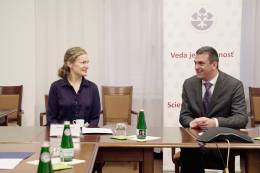 SAS President M. Venhart Welcomes American Neuroscientist...